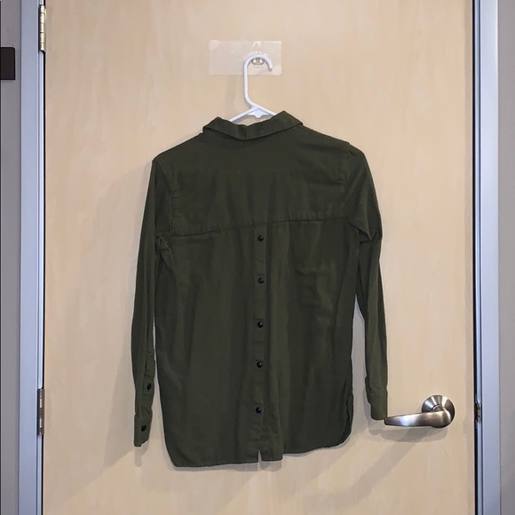 Madewell 1/2 Button Down Army Green Shirt - Picture 2 of 5